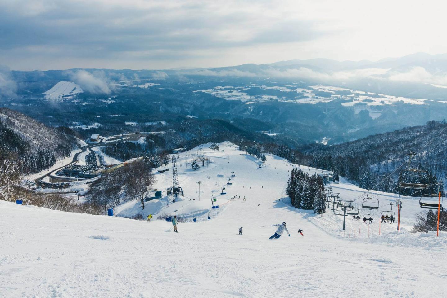 Dynaland mountain scenery