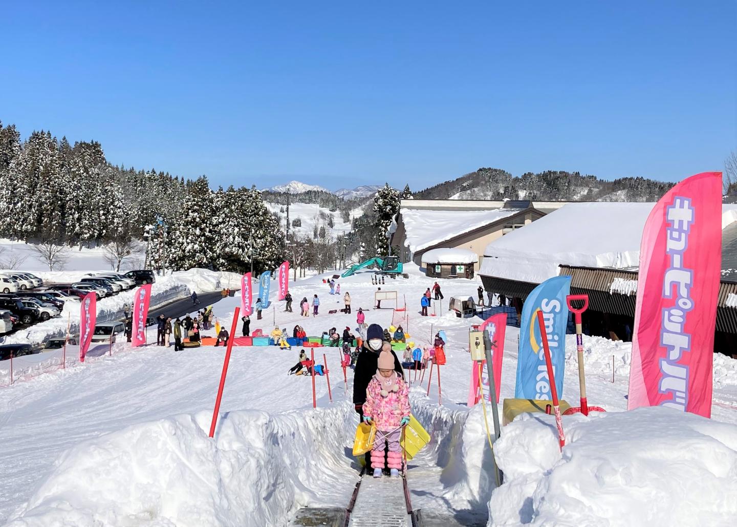 Cupid Valley families at resort