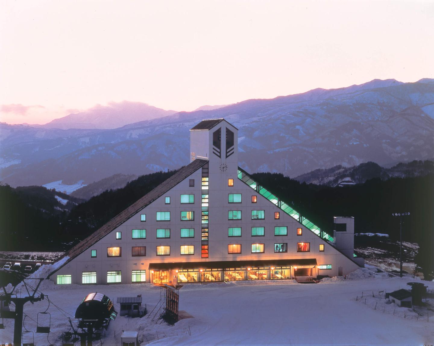 Washigatake Ski Resort facility