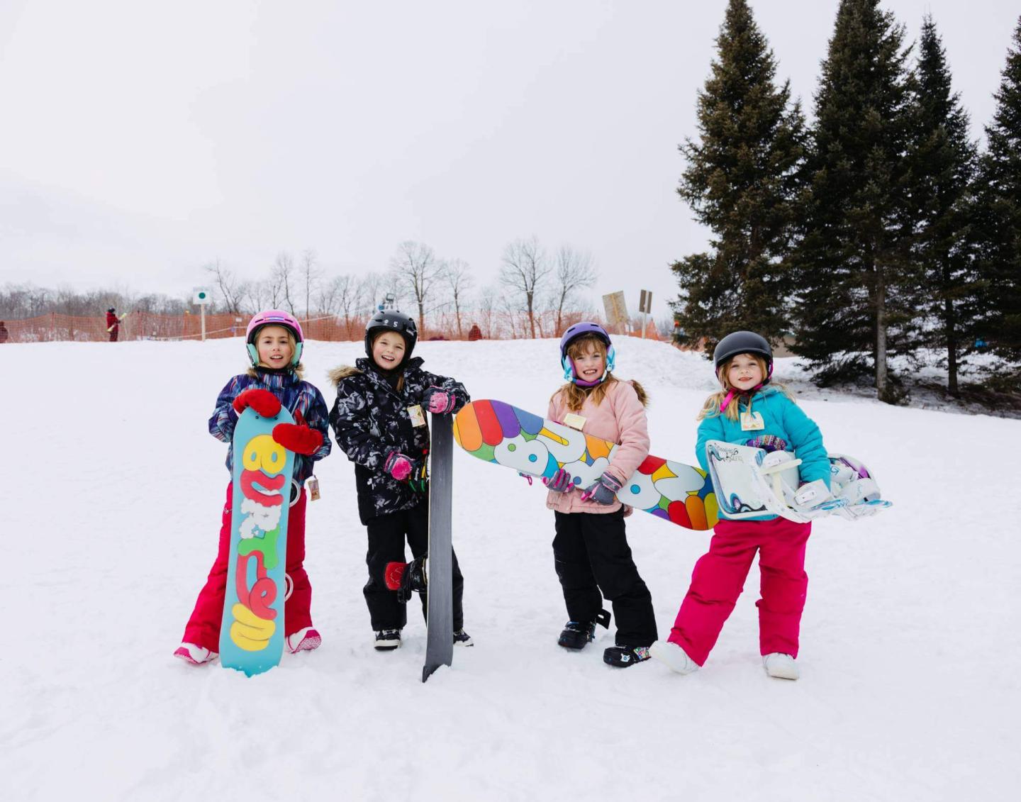 Christie Mountain group of snowboarder kids