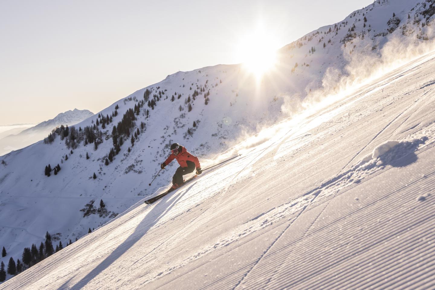 a person skiing at St. Johanner Bergbahnen 
