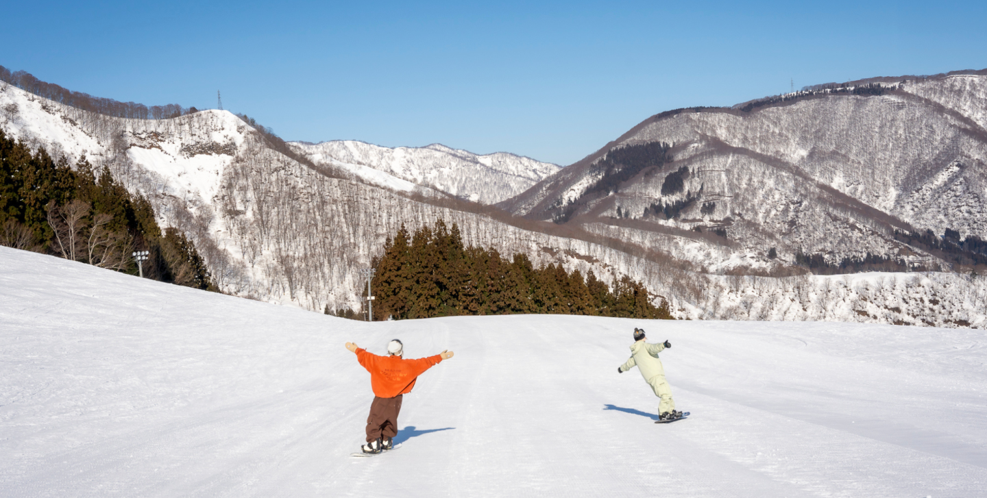 beautiful snowboarding landscape at Kandatsu Snow Resort, Japan