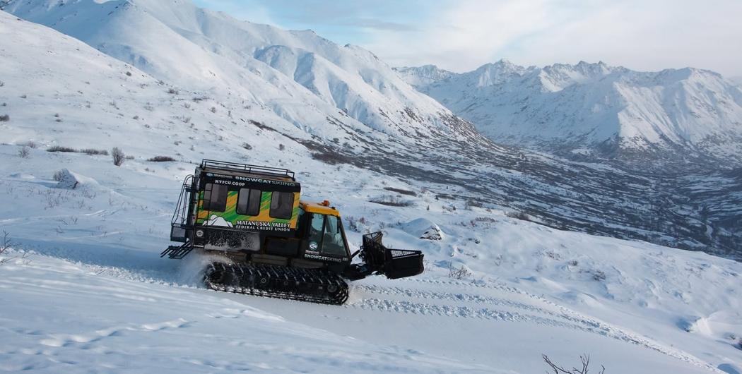 cat skiing at Skeetawk AK